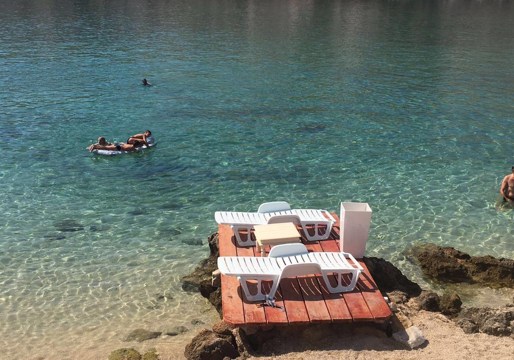 Villa Calm House Opera Banjol Exterior foto